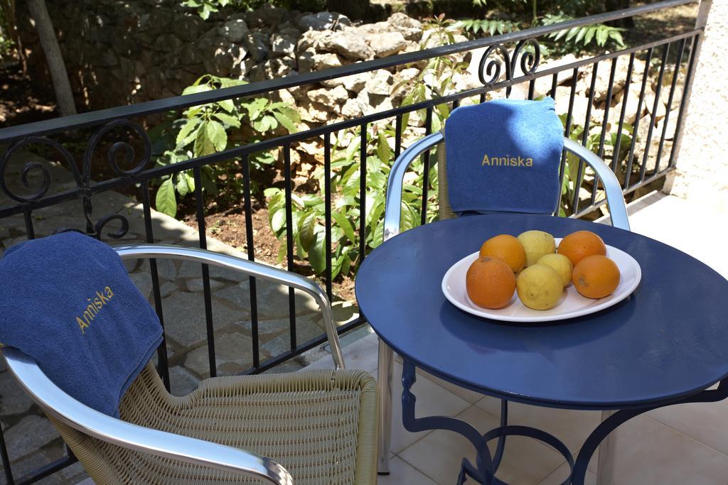 Anniska Hotel Kardhamili Esterno foto